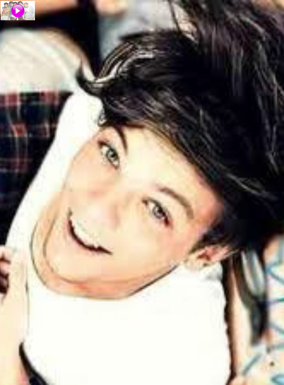 louis tomlinson- 1D