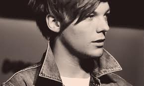 1D louis tomlinson